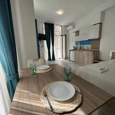 Maria Apartman *